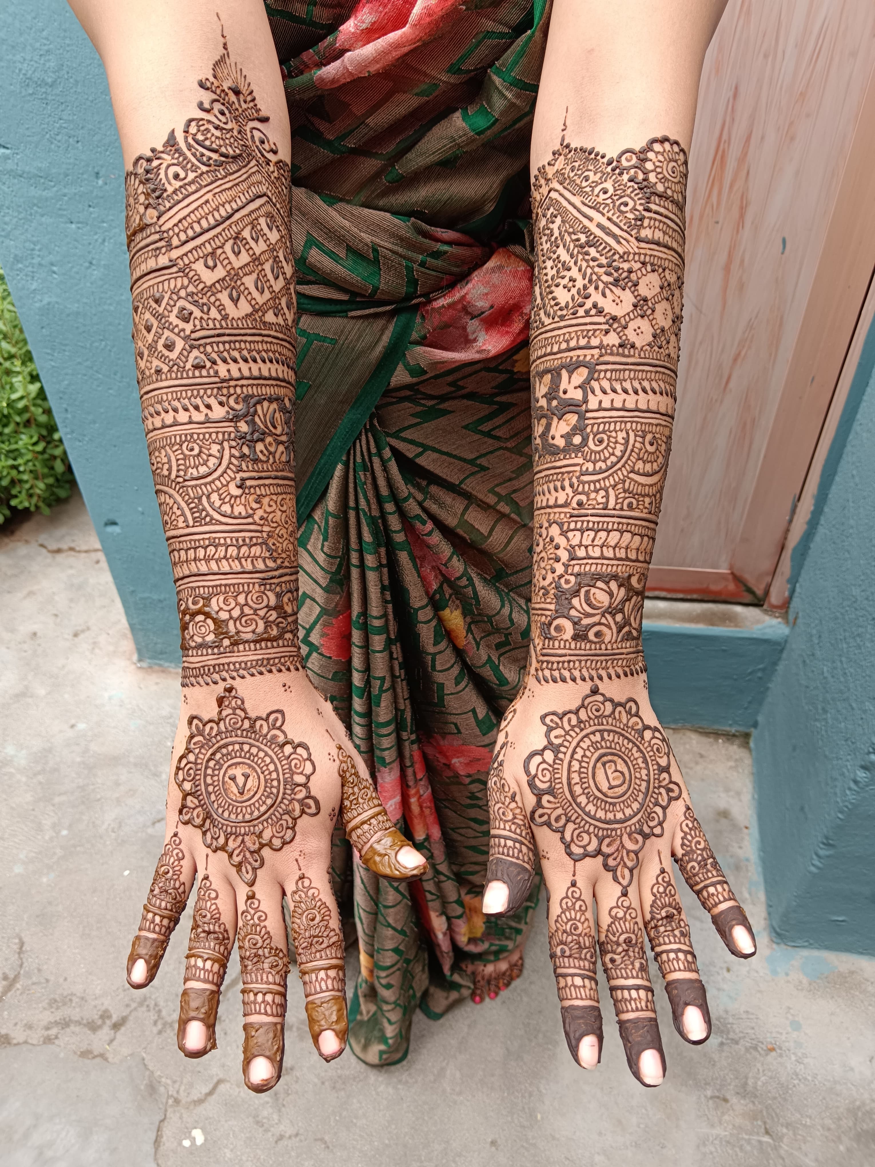 Bridal mehandi startup