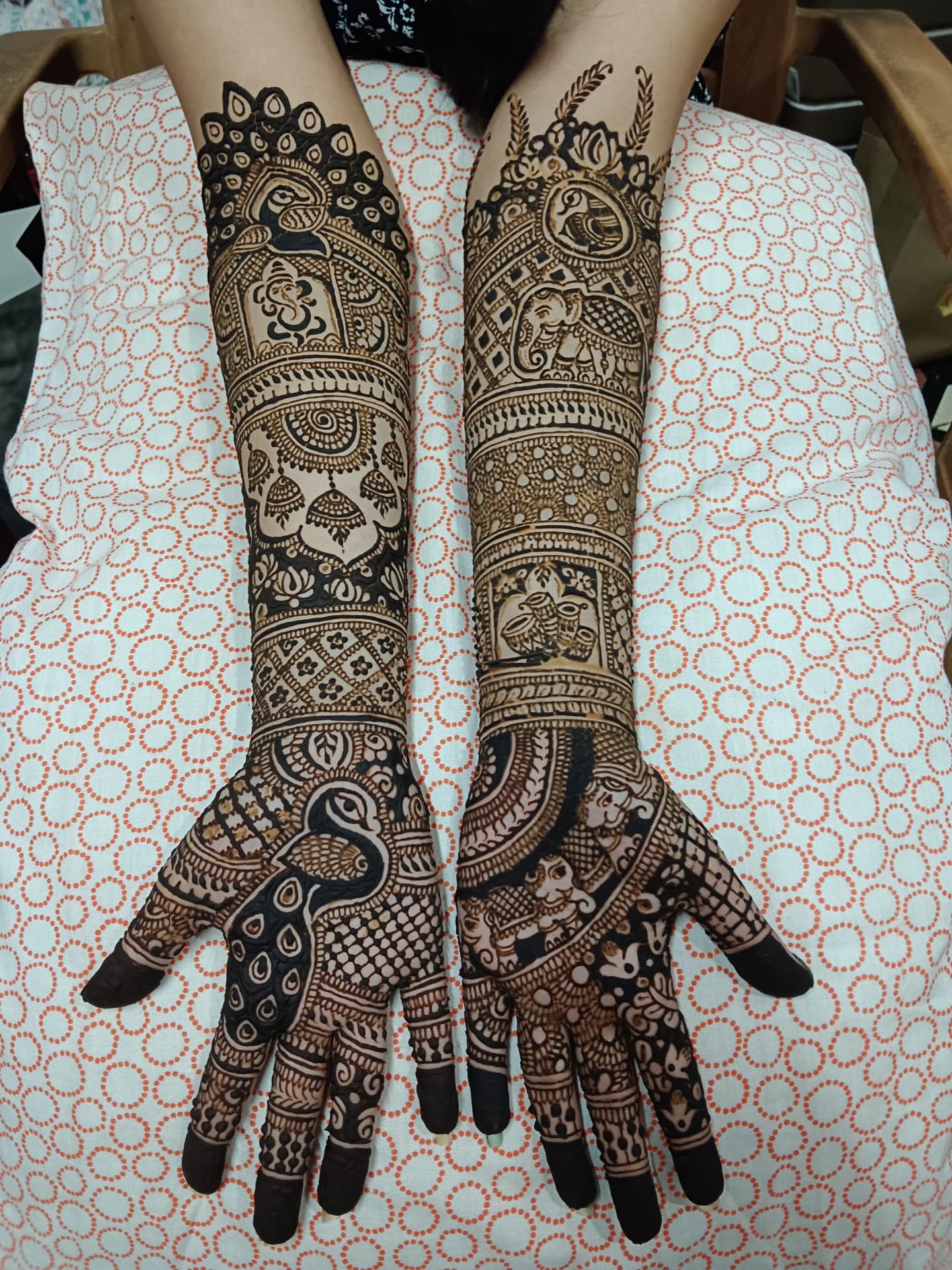 Bridal mehandi startup