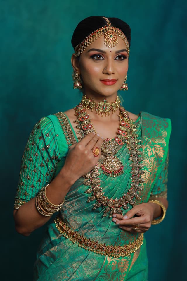 Keerthi Keerthika - Makeup Artist | Hd Makeover Specialist | Namakkal, Tamil Nadu